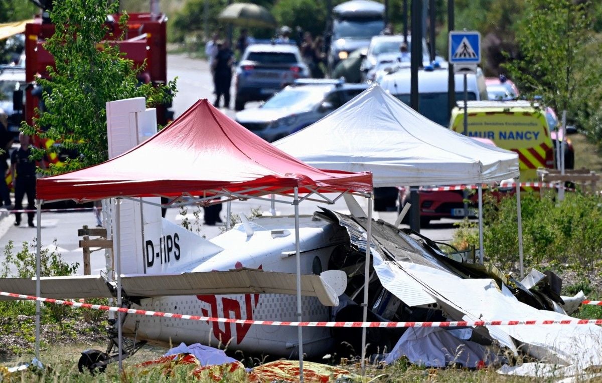 Primer lanzamiento en paracaídas, buen tiempo… Lo que sabemos del accidente aéreo que dejó once muertos Primer lanzamiento en paracaídas, buen tiempo… Lo que sabemos del accidente aéreo que dejó once muertos